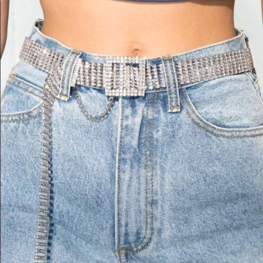 NWT Brandy Melville Crystal Belt